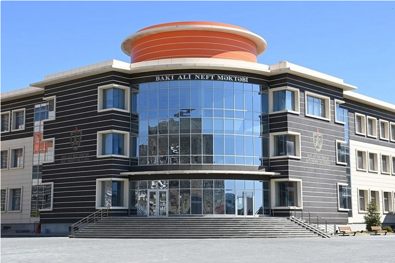 Bakı Ali Neft Məktəbi